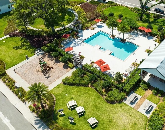 Photo - 1351 Merrydale Way