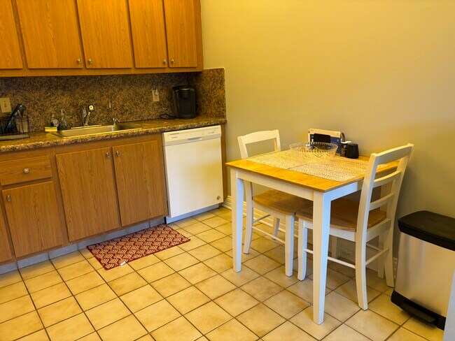 Photo - 1901 Bermuda Cir Unit C1