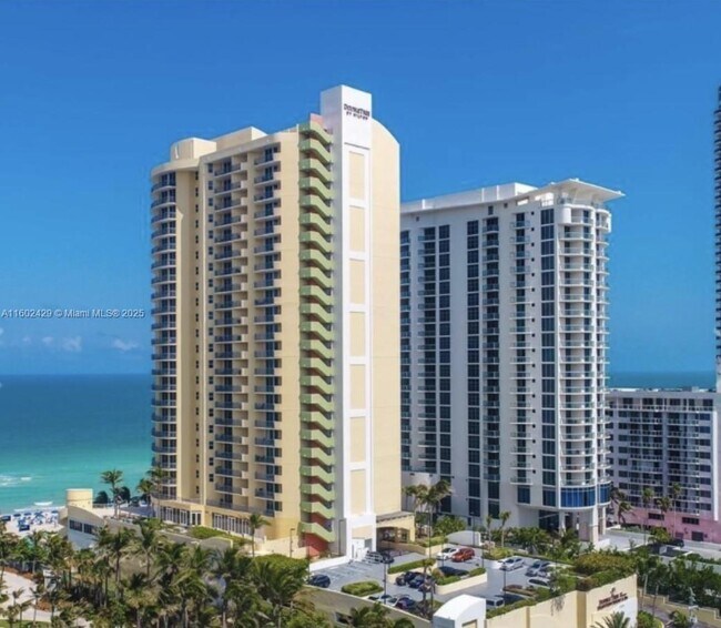 Building Photo - 17375 Collins Ave Unit 705 Rental