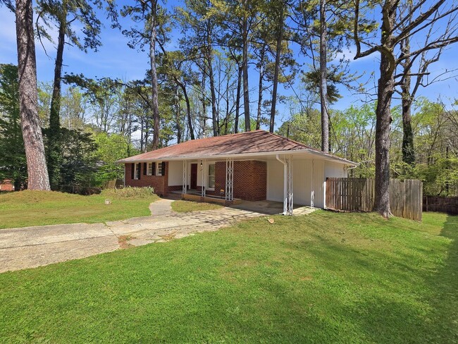Photo - Charming Updated Ranch in Briarwood Hills | 3BR, Private Yard & Prime Location