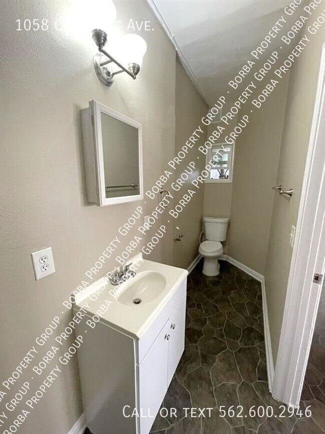 Photo - 1058 Chestnut Ave