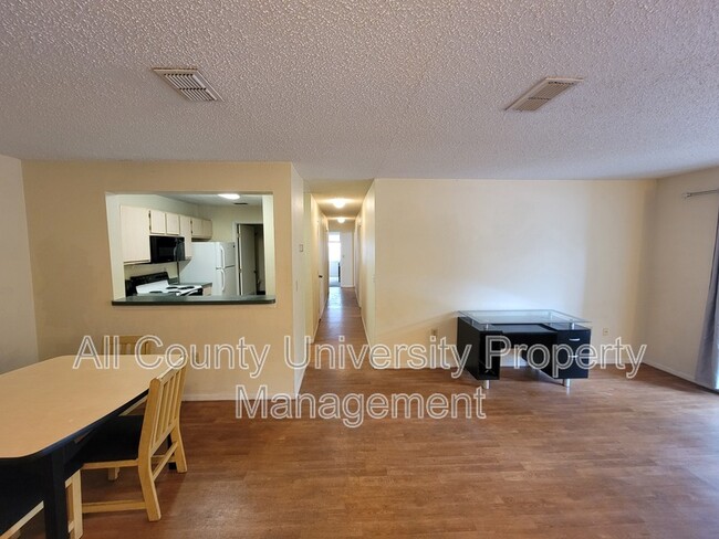 Photo - 3705 SW 27th St Unit 227