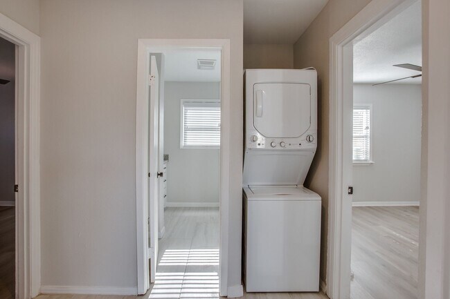 Photo - Pre Leasing for Fall 2026! 3/2 in Tech Terrace