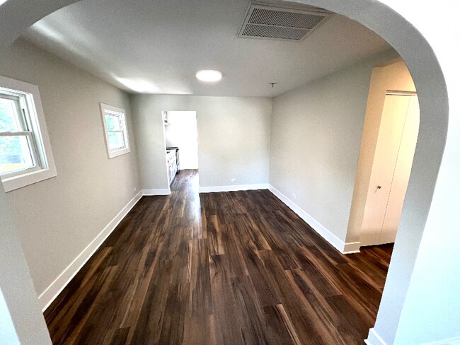 Photo - 109 N William St Unidad 2