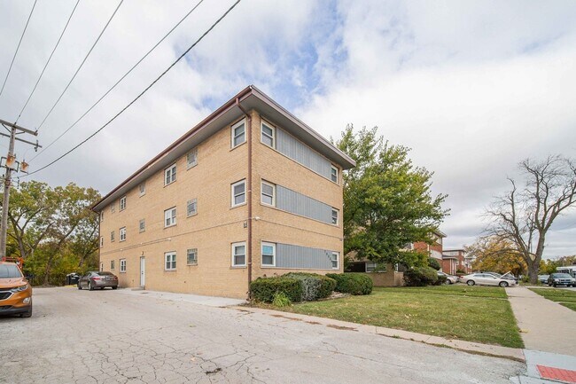 Photo - 15334 Doctor M.L.K. Jr Dr