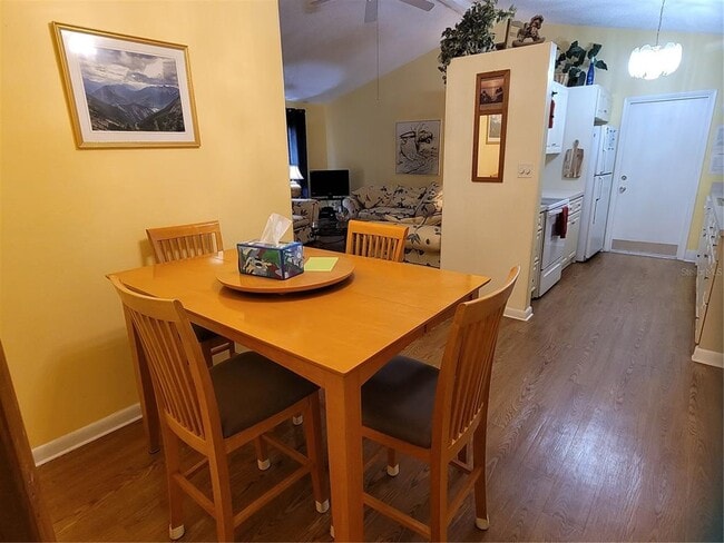 Photo - 13288 Fowler Ave