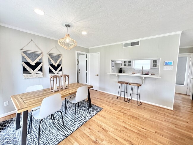 Photo - 19 Champions Colony W