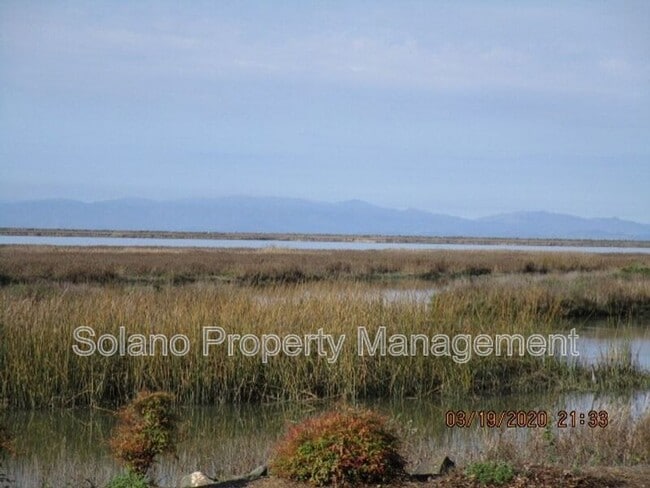 Photo - 654 Catalina Cir