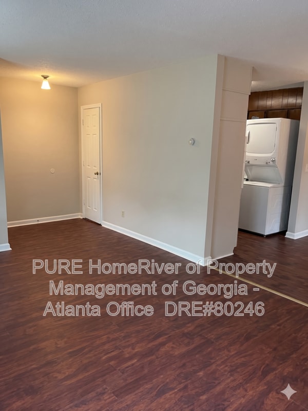 Photo - 771 Wilson Cir SW