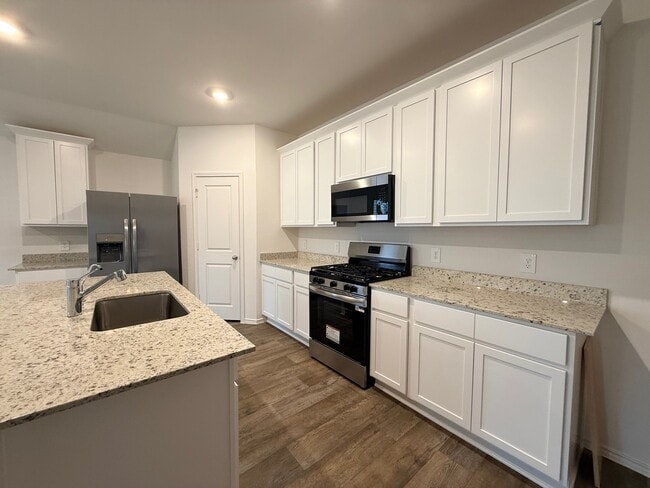 Photo - 3807 Axyl Run Ct