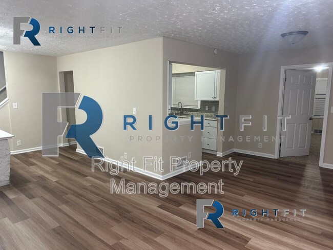 Photo - 1430 Amberly Dr