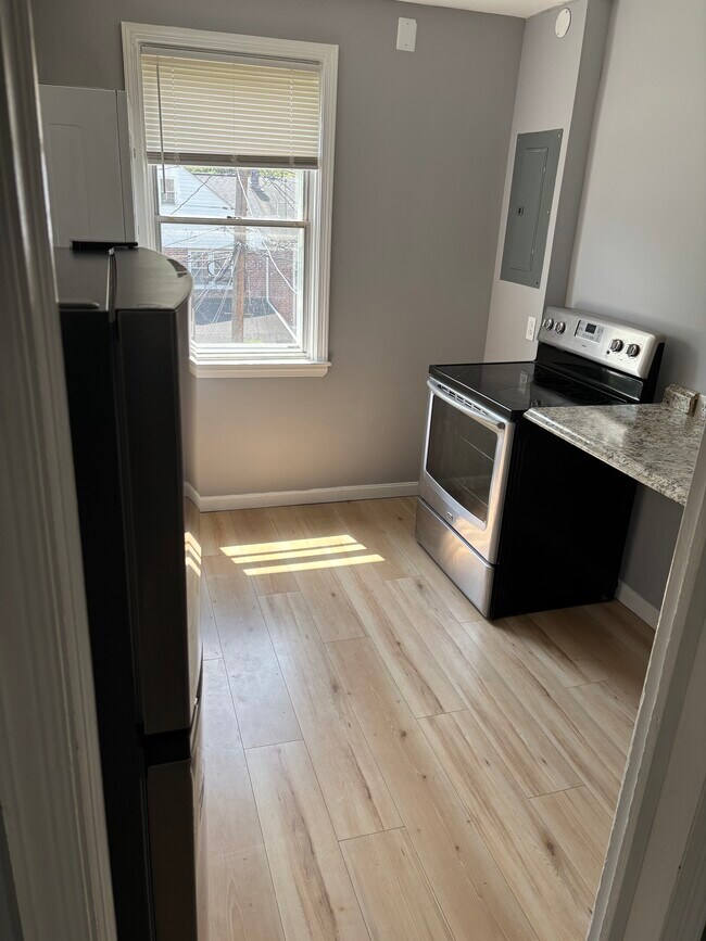 Photo - 8139 Glen Gary Rd Unit 2