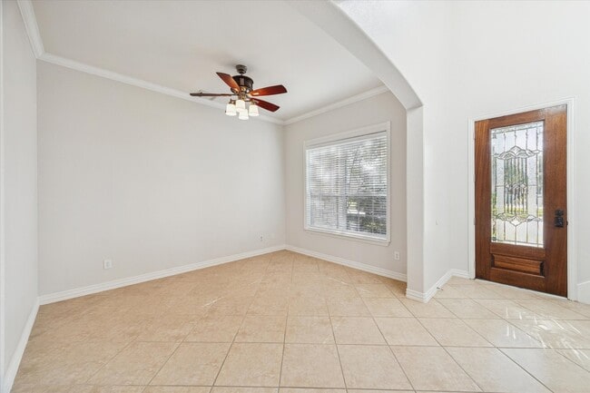 Photo - 9206 Sunlight Oak Ln