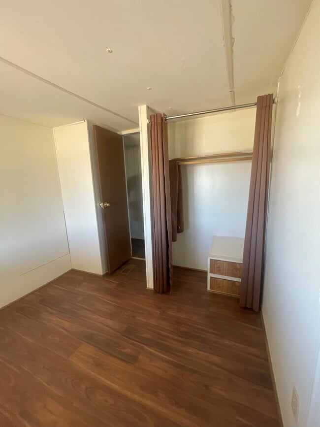 Photo - 2415 W Rd 4 N
