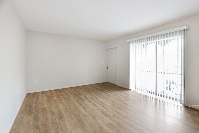 Photo - 1bd/1bth Condo by Payne Park & Downtown Sarasota