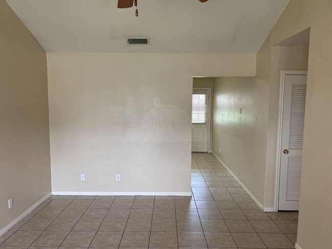 Photo - 1905 Windward Dr