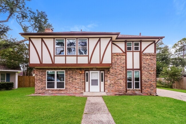 Photo - 826 Bradwell Dr House