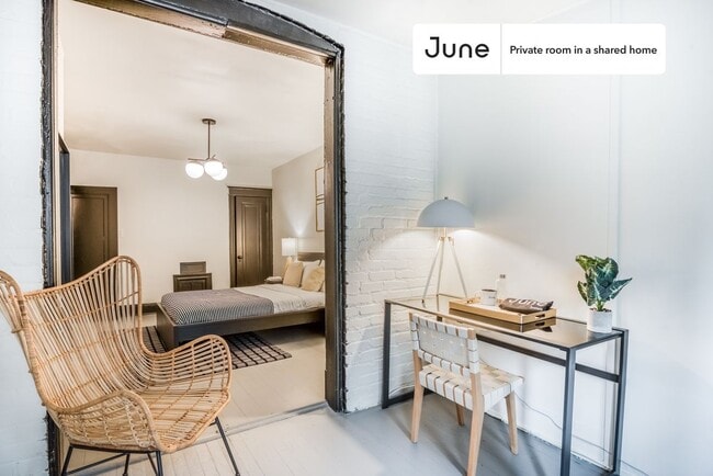 Photo - Room in Shared 5 bed/1 bath home Unidad D