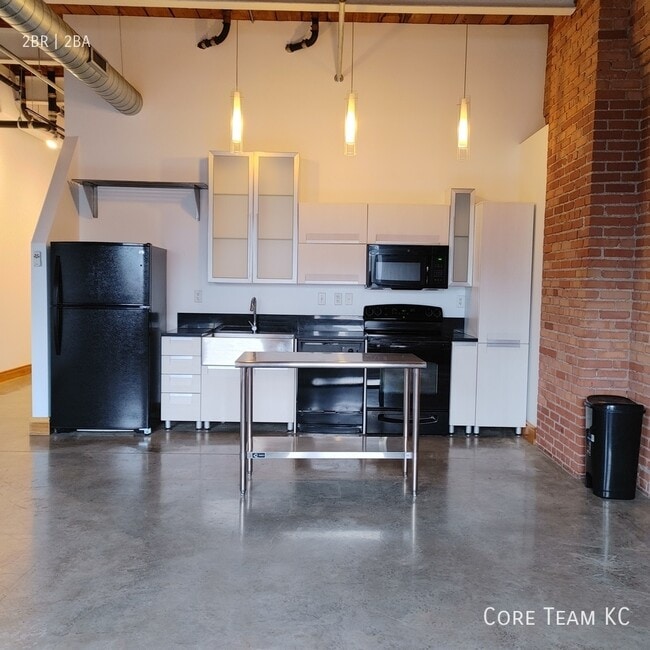 Photo - 382 W 22nd St Unit 401