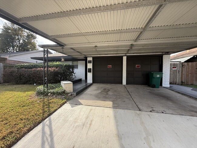 Photo - 510 Witter St