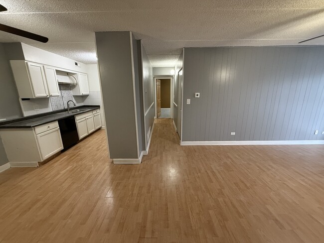 Photo - 259 Stoneybrook Ln