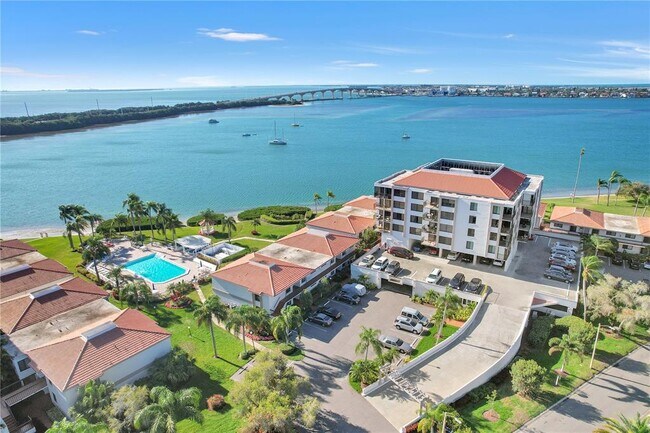 Building Photo - 6295 Bahia Del Mar Cir Unit 403