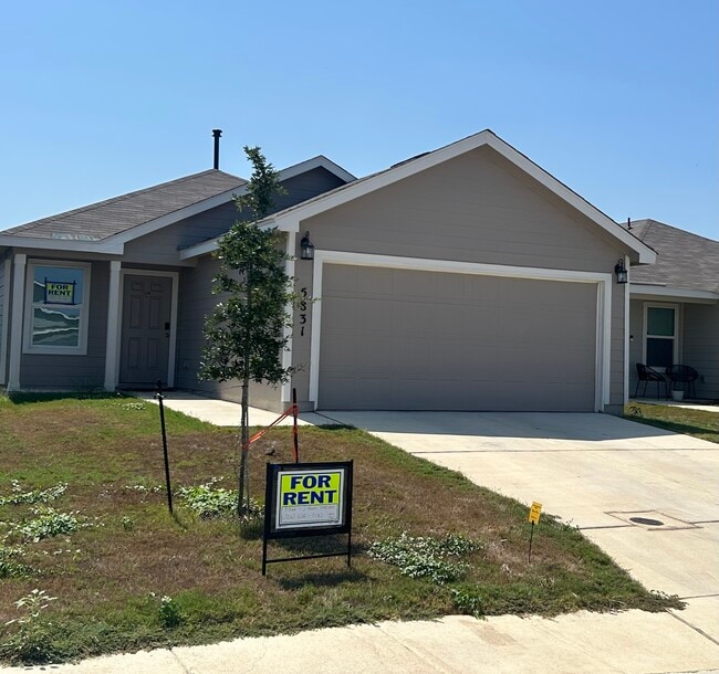 Building Photo - 5831 Coahulia Rdg