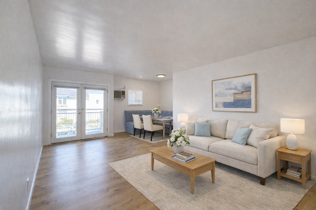 Photo - 6556 La Mirada Ave