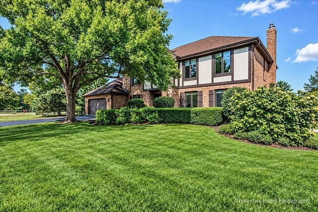 6201 Sleepy Hollow Ln