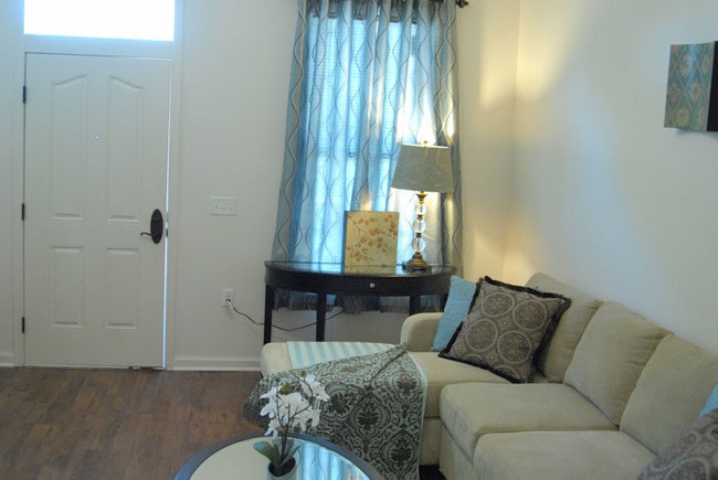 Photo - Faubourg Lafitte