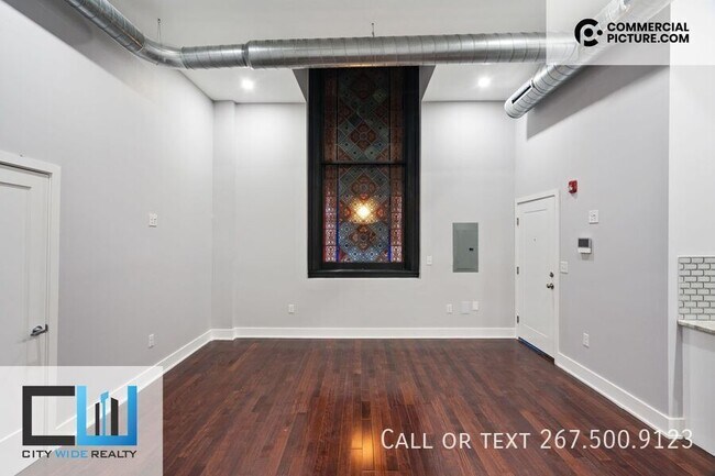 Photo - 929 Marlborough St Unit 8