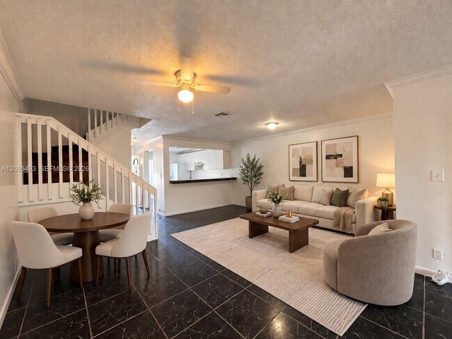 Building Photo - 781 Crystal Lake Dr