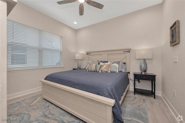 Building Photo - 7239 Saona CT Rental