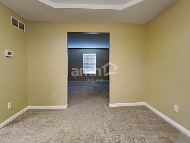 Photo - 618 Fox Chase Way