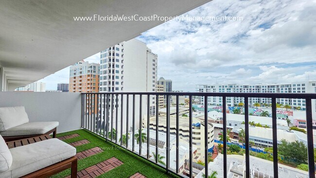 Photo - DOWNTOWN 15th FLOOR CONDO! 2 BEDROOM CONDO ! UPDATED! CITY VIEWS! Unit 15D