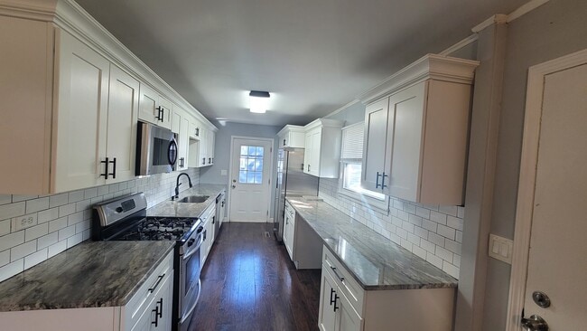 Photo - 34 Hickory Dr
