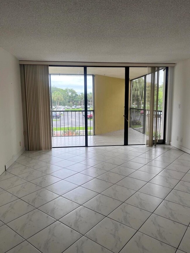 Photo - 16300 Golf Club Rd Unit 216