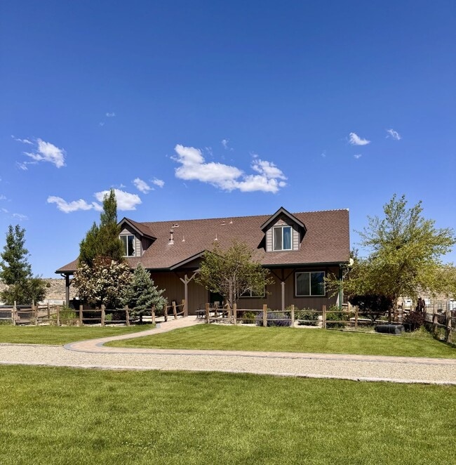 Building Photo - Home For Rent on 5 acres in Minden