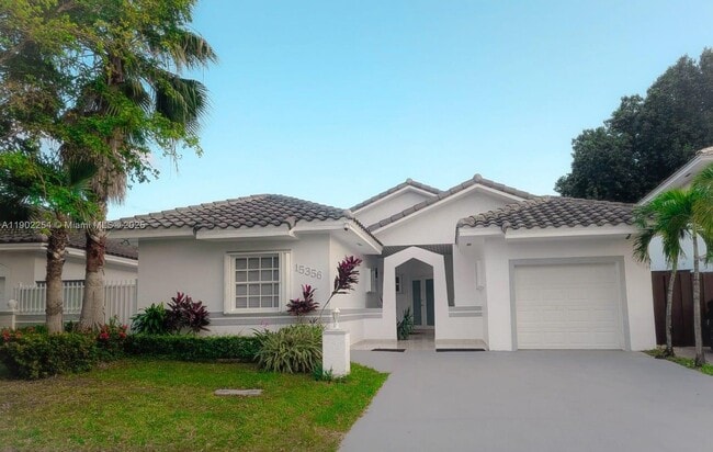 Building Photo - 15356 SW 42nd Ln