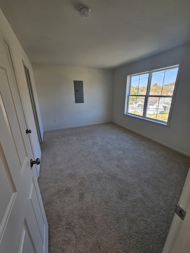 Photo - 231 E Fulton St