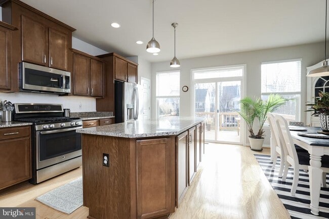 Photo - 111 Notions Ct