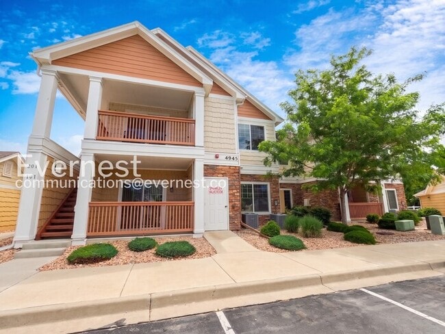 Building Photo - 2 Bed & 2 Bath Townhouse in Loveland / Available Now!