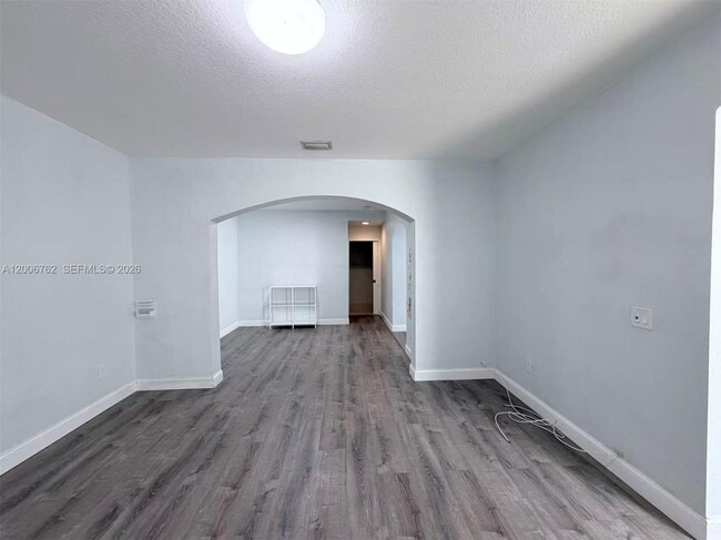 Photo - 15810 SW 40th St