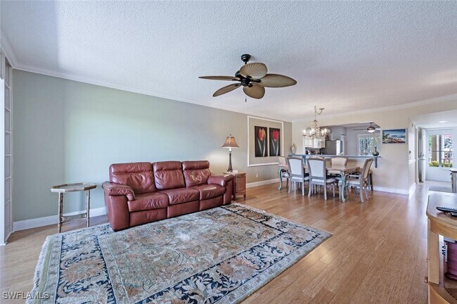 Photo - 4564 Andover Way Unidad 103D