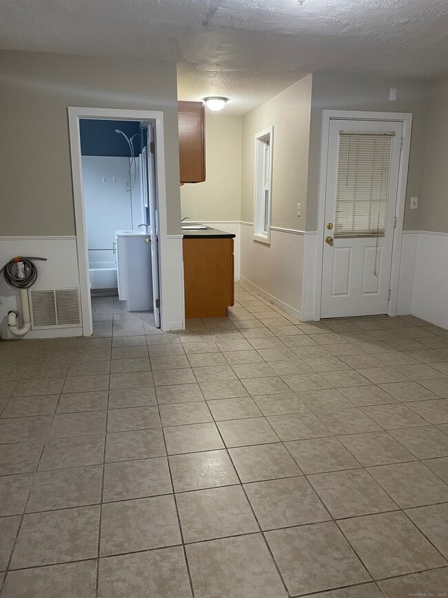 Photo - 132 Gridley St