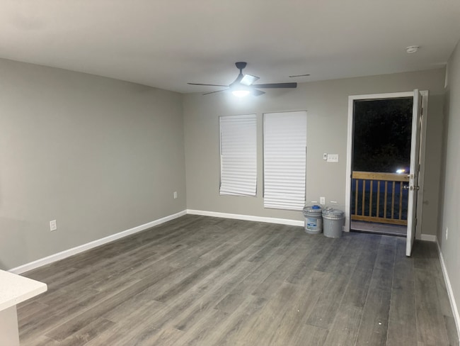 Photo - 3568 3rd Ave