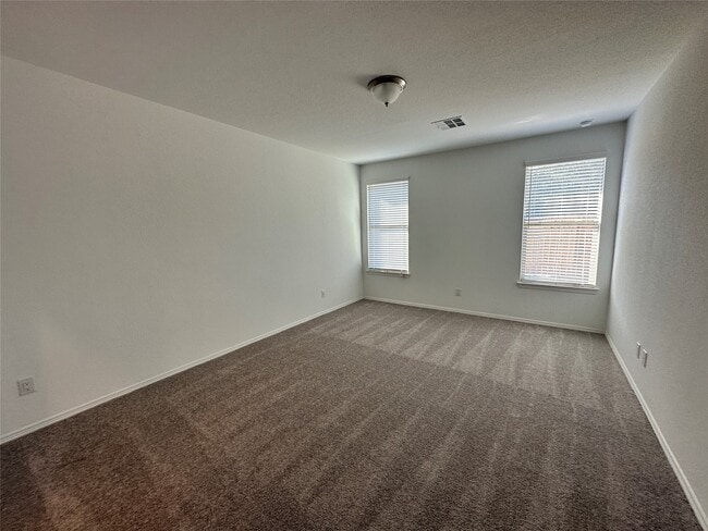 Photo - 16492 Moss Ln
