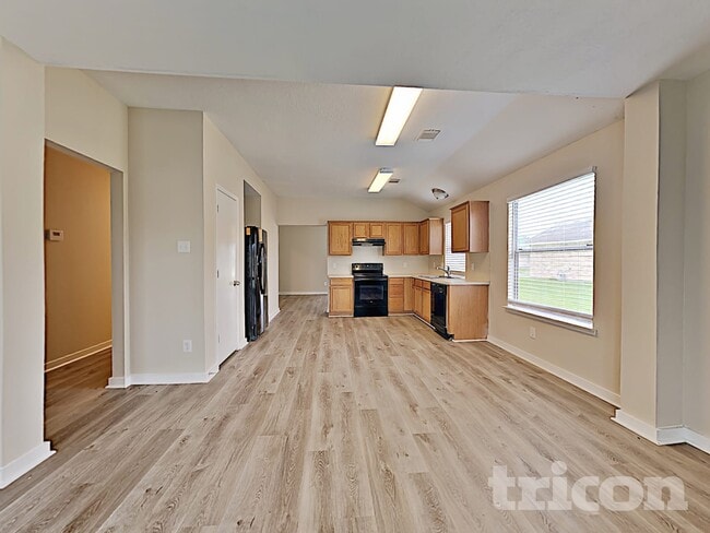 Photo - 16507 Lazy Ridge Rd