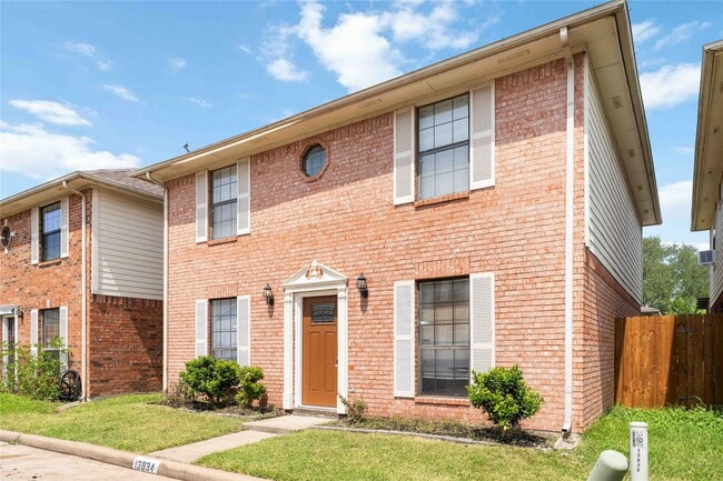 Photo - 13834 Trumpetvine St