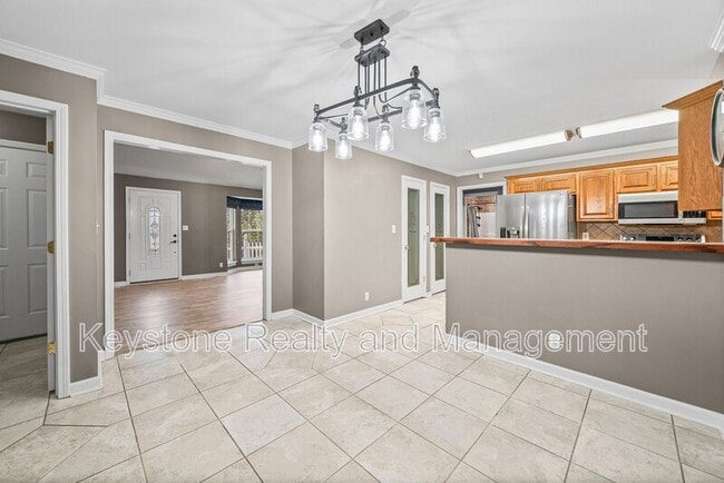 Photo - 1362 Archer Pl